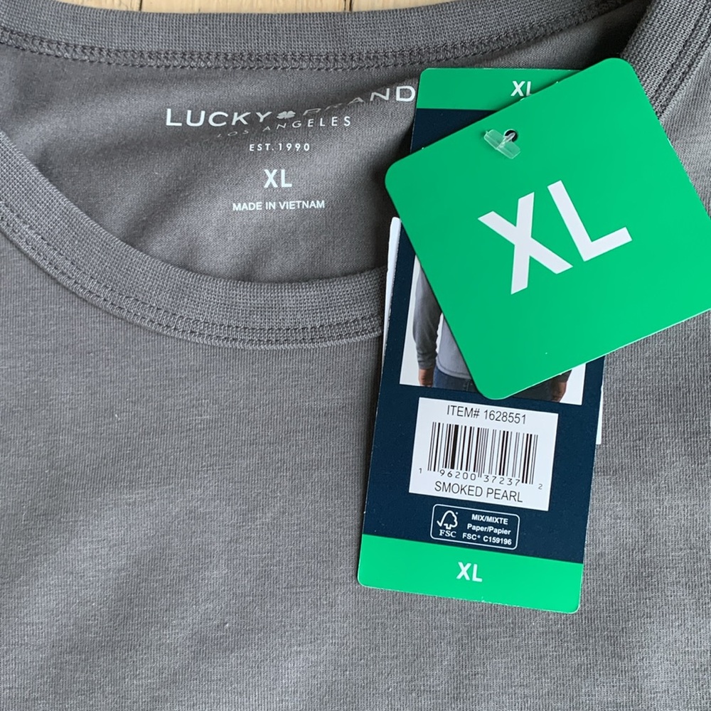 NWT MEN’S LUCKY CREWNECK SHIRT - Picture 2 of 2